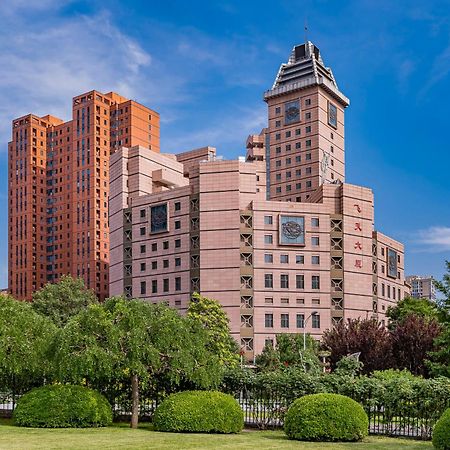 Beijing Feitian Hotel Экстерьер фото