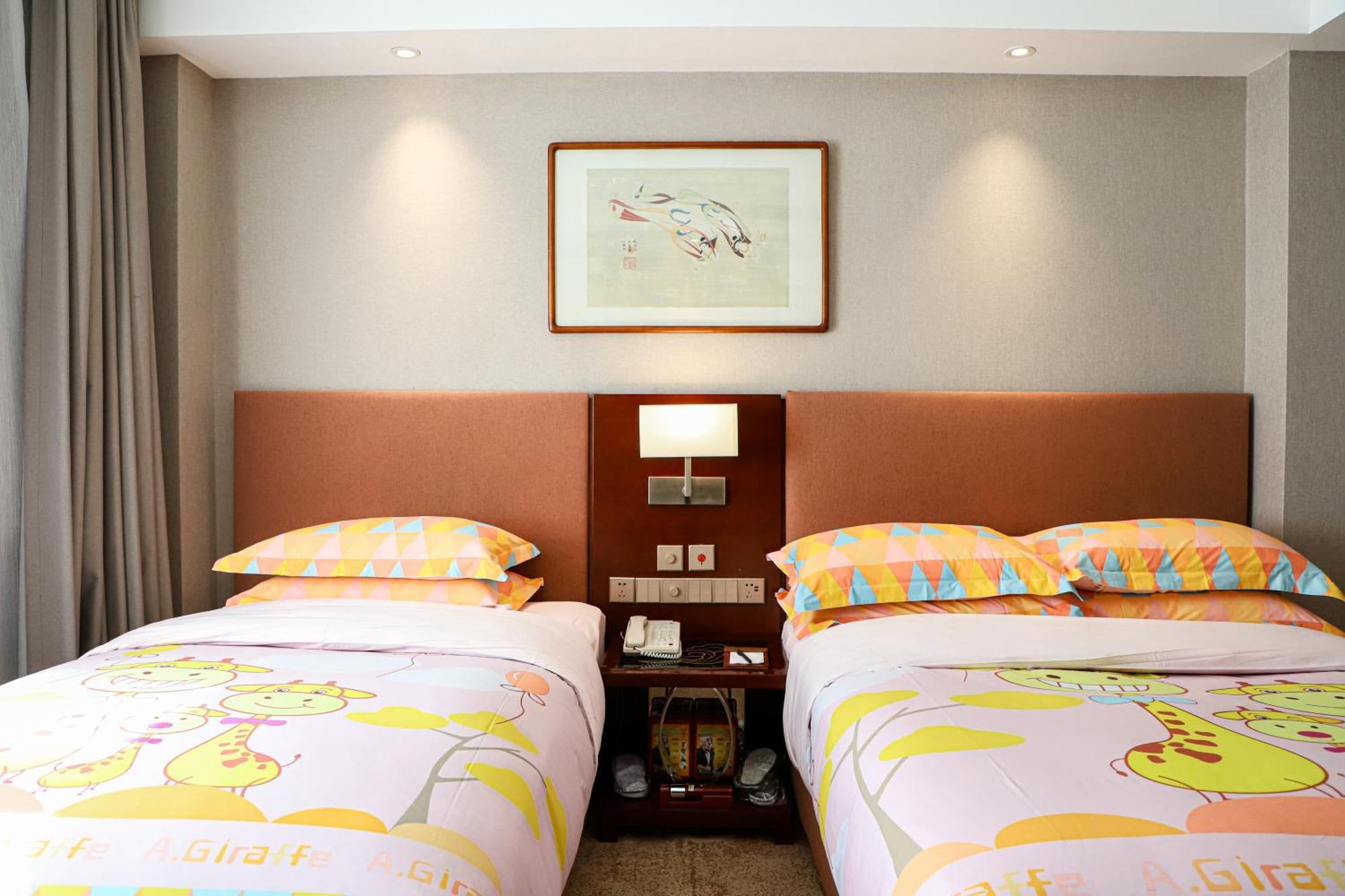 Beijing Feitian Hotel Экстерьер фото